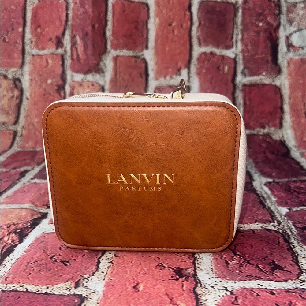 Lanvin Parfums Turkish Airlines Amenity Kit Brown and Cream Parfums Case New